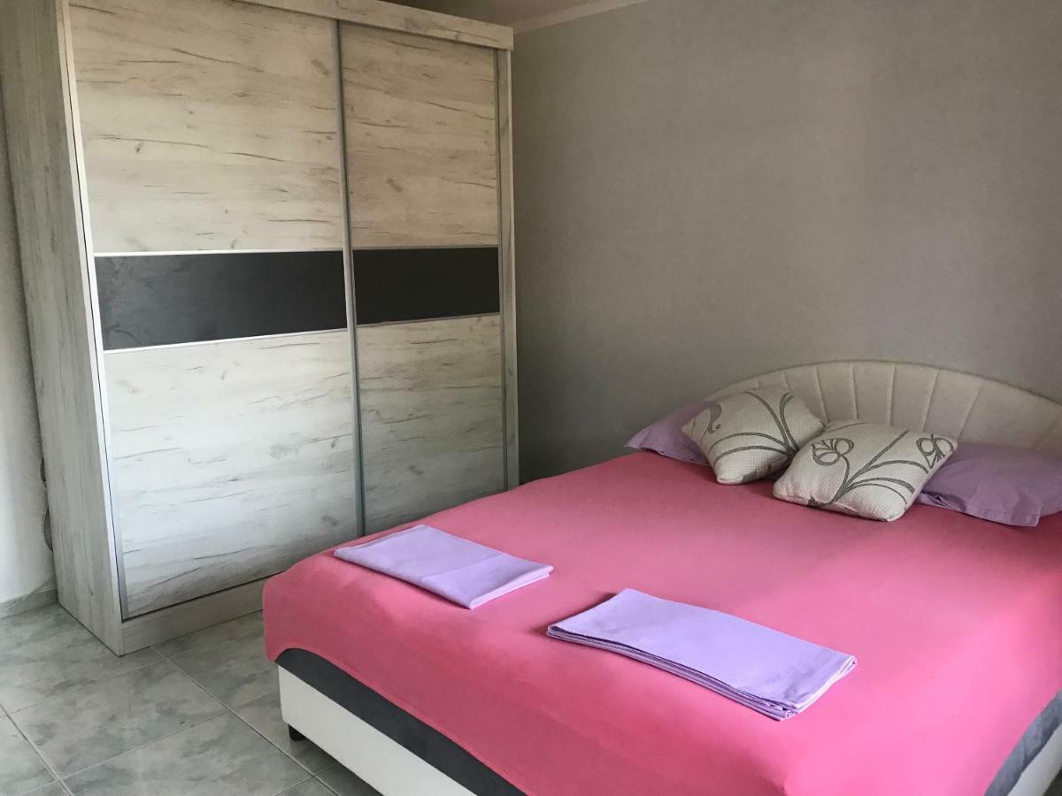 Apartmani Konjevic Χέρτσεγκ Νόβι Εξωτερικό φωτογραφία